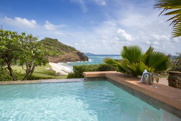 Southern Cross Villan Pool